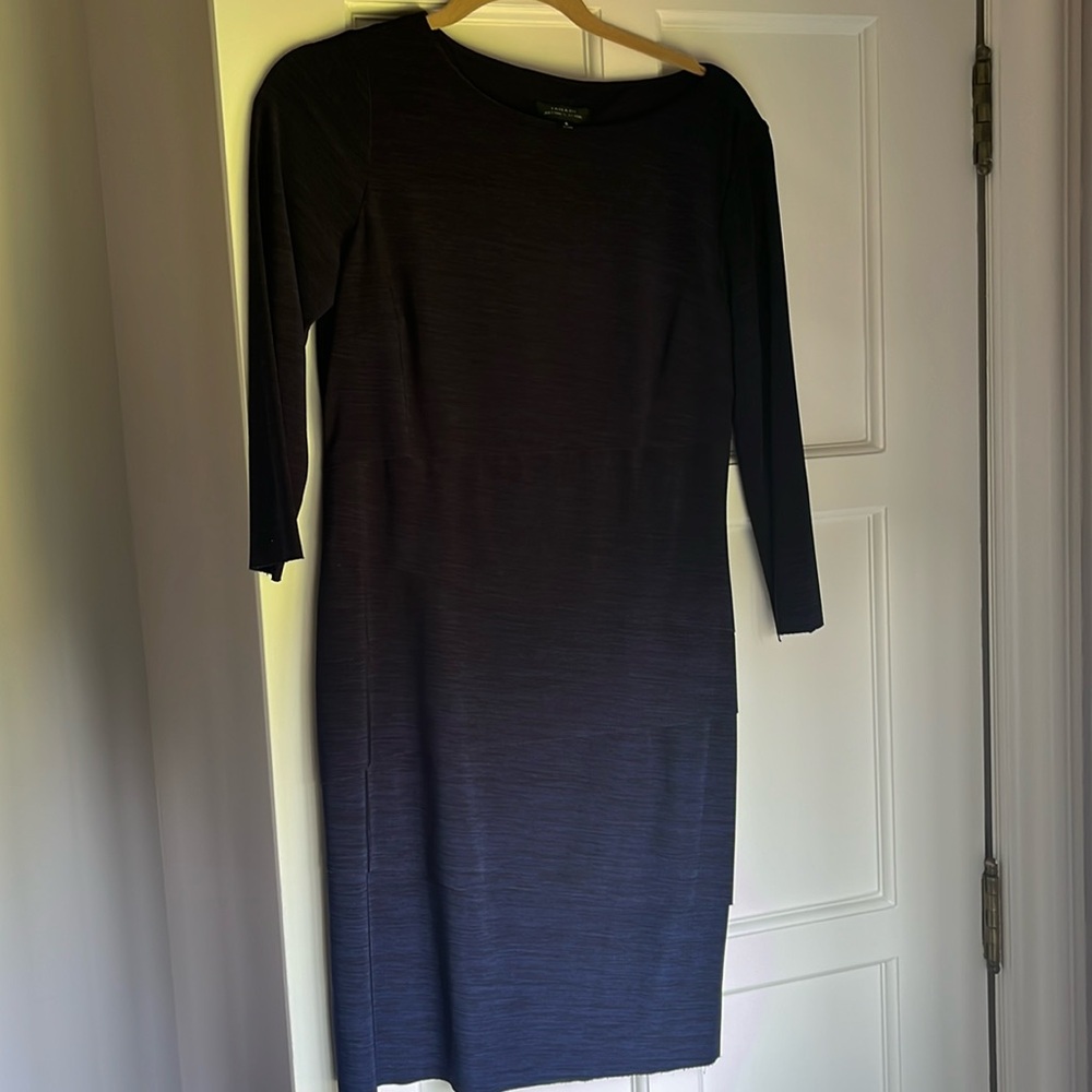 TAHARI size 6 Navy Layered Dress